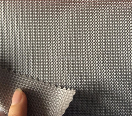 58/60&quot; Breedte Gemiddeld Gewicht 100% Polyester Kation Drie Strengen Oxford Stof 1680D